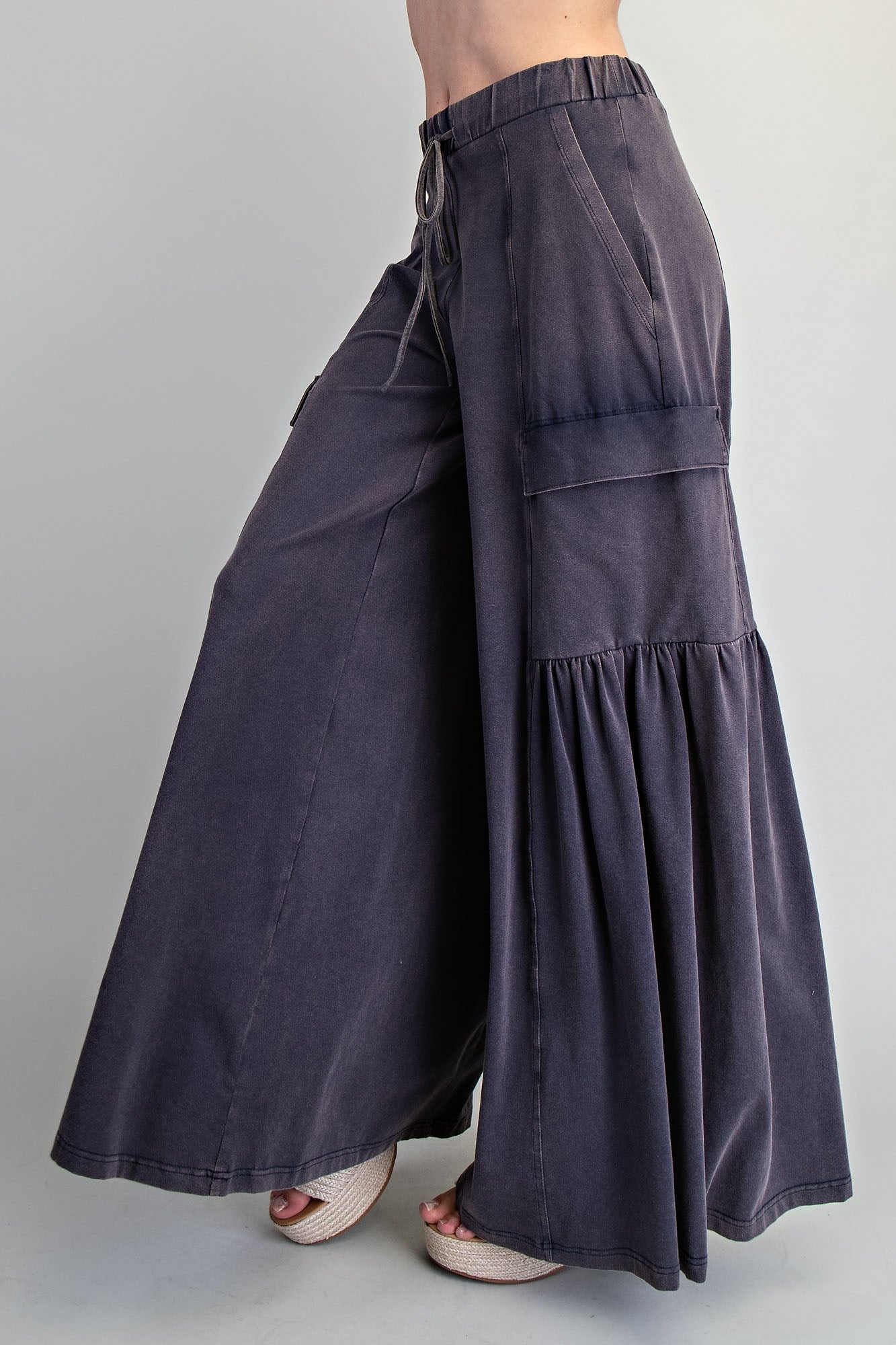 ee:some Mineral Washed Tiered Wide Leg Pants