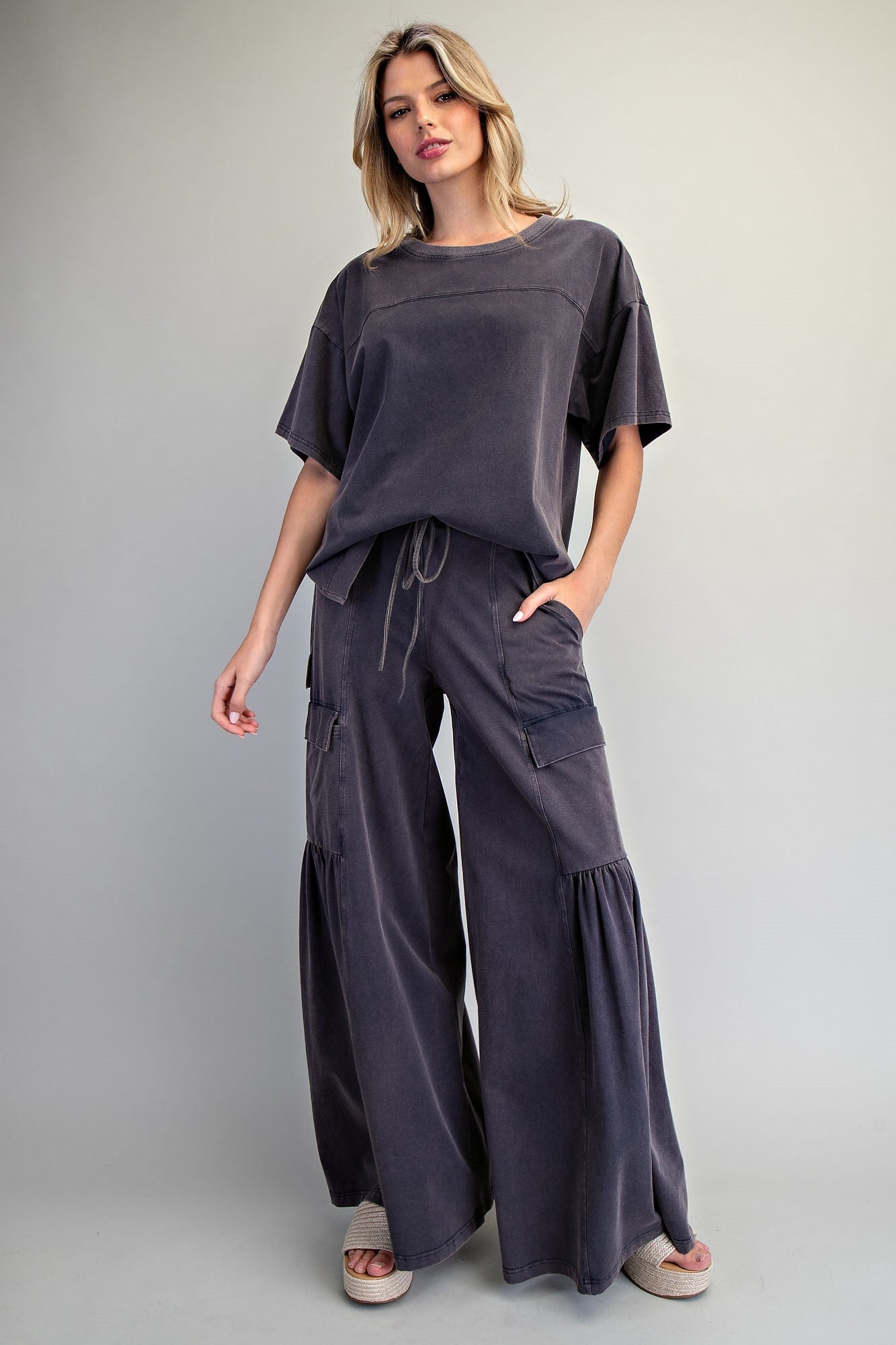 ee:some Mineral Washed Round Neck Top