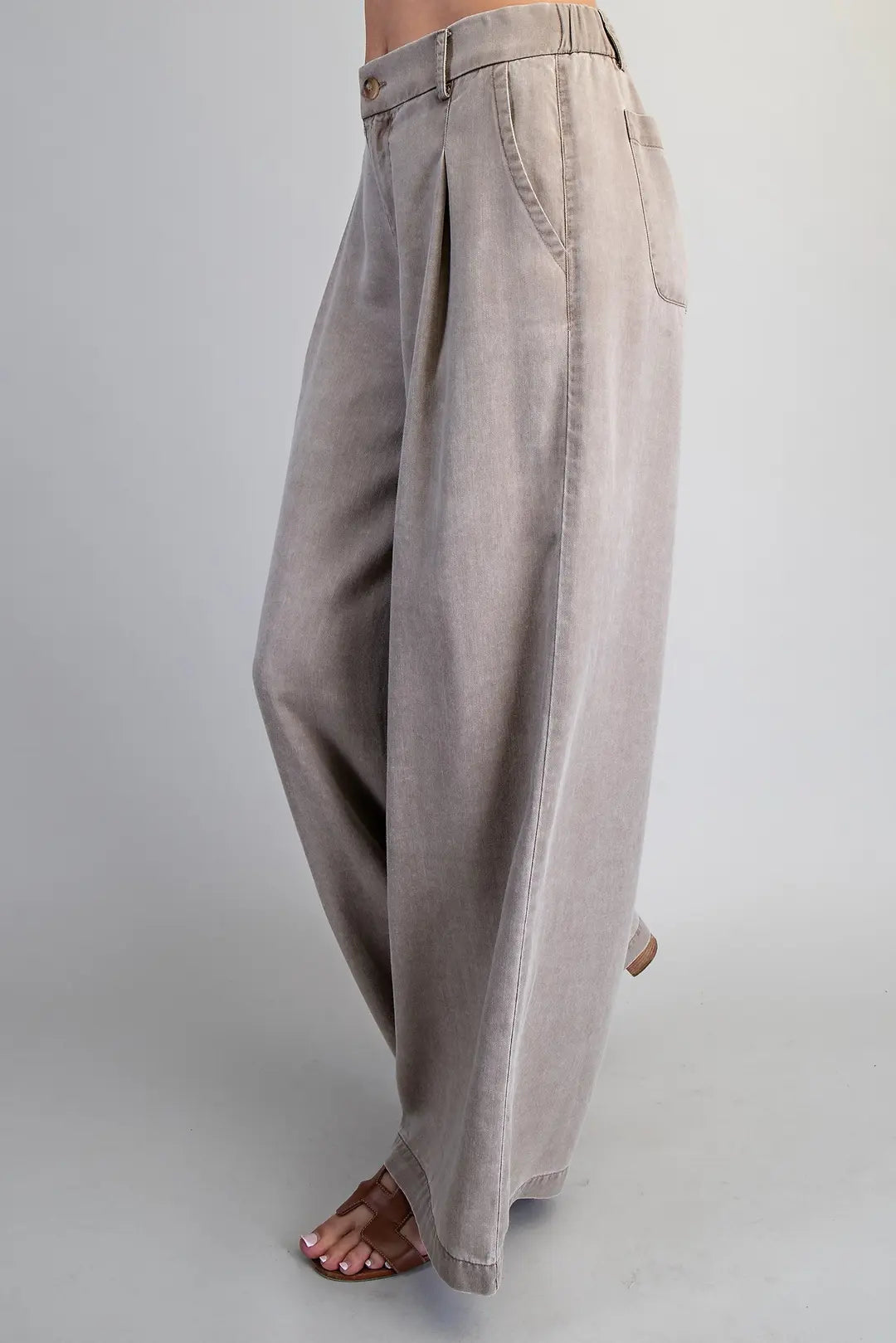 EE:SOME Zipper Front Wide Leg Pants ✨