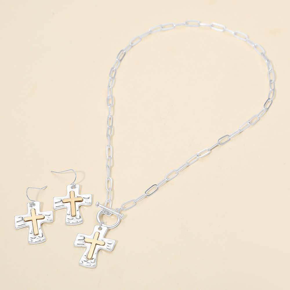 Brushed Hammered Metal Cross Pendant Paperclip Chain Toggle Necklace