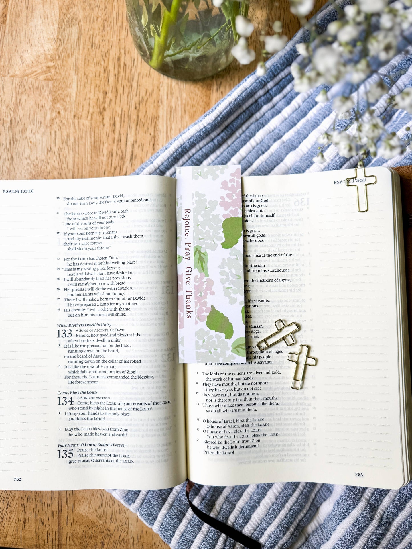 Cross Paperclip and Bookmark Set- Rejoice, Pray, Give Thanks