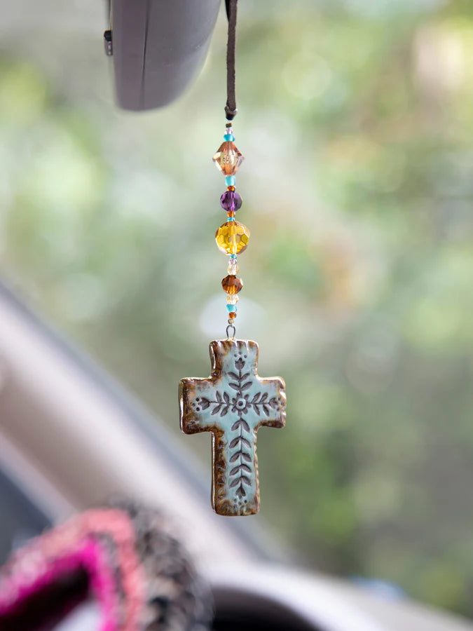 NL - Artisan Cross Car Charm