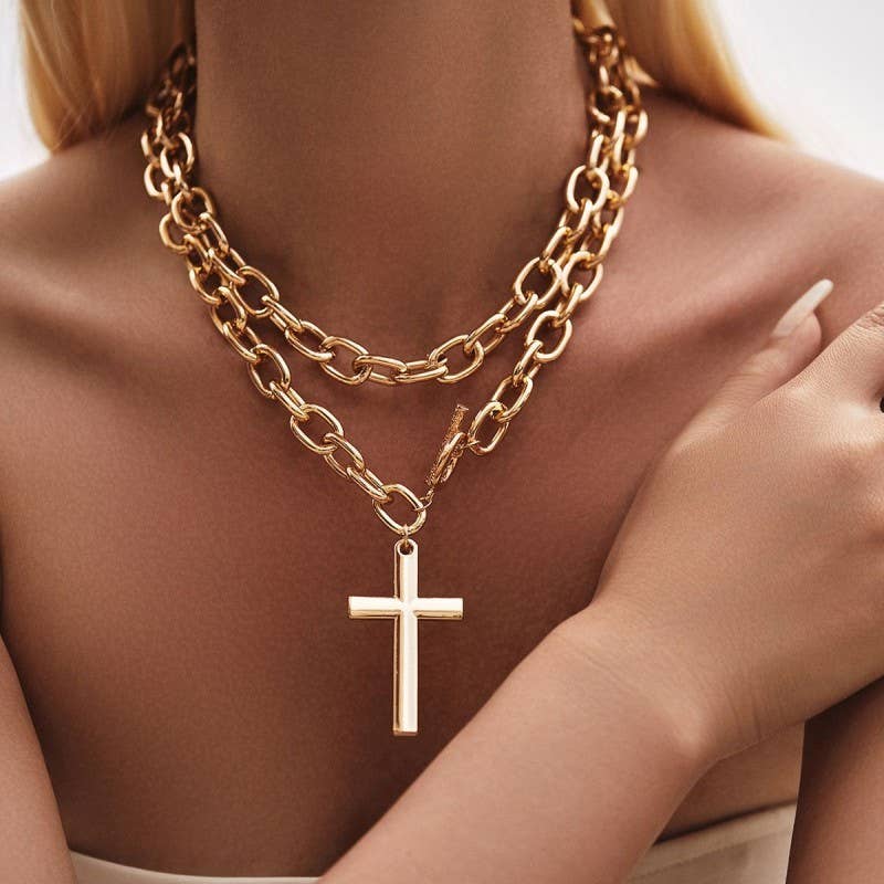 PUFFY CROSS CHUNKY CHAIN STATEMENT TOGGLE NECKLACE |40NK9668