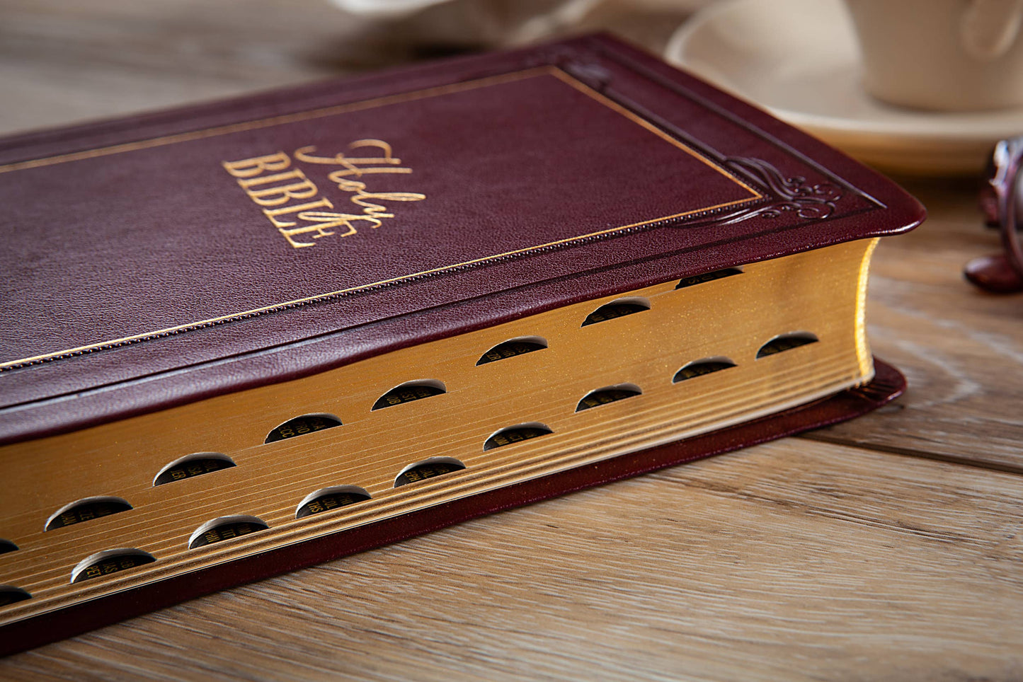 KJV Bible Giant Print Compact (Garnet)