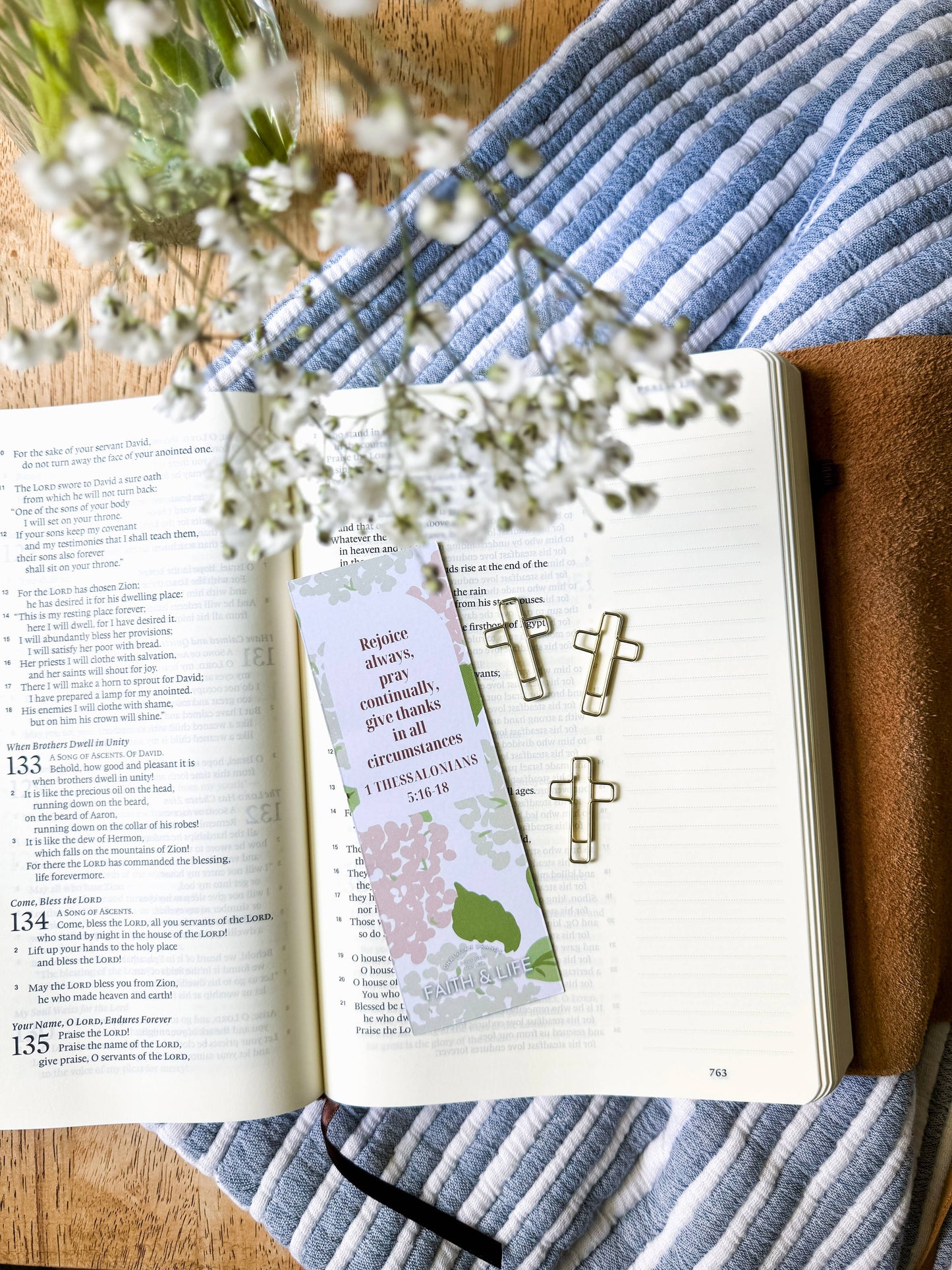 Cross Paperclip and Bookmark Set- Rejoice, Pray, Give Thanks